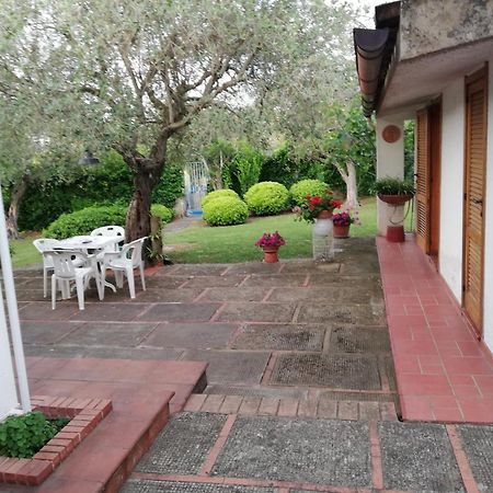 Villa Brezza Capaccio Exteriör bild